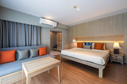 Aonang All Seasons Beach Resort Room Type - Deluxe Double Room with Pool View Aonang All Seasons Beach Resort Room Type - Deluxe Double Room with Pool View