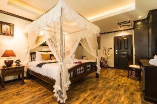 Tanawan Phuket Hotel - Tap to explore photos