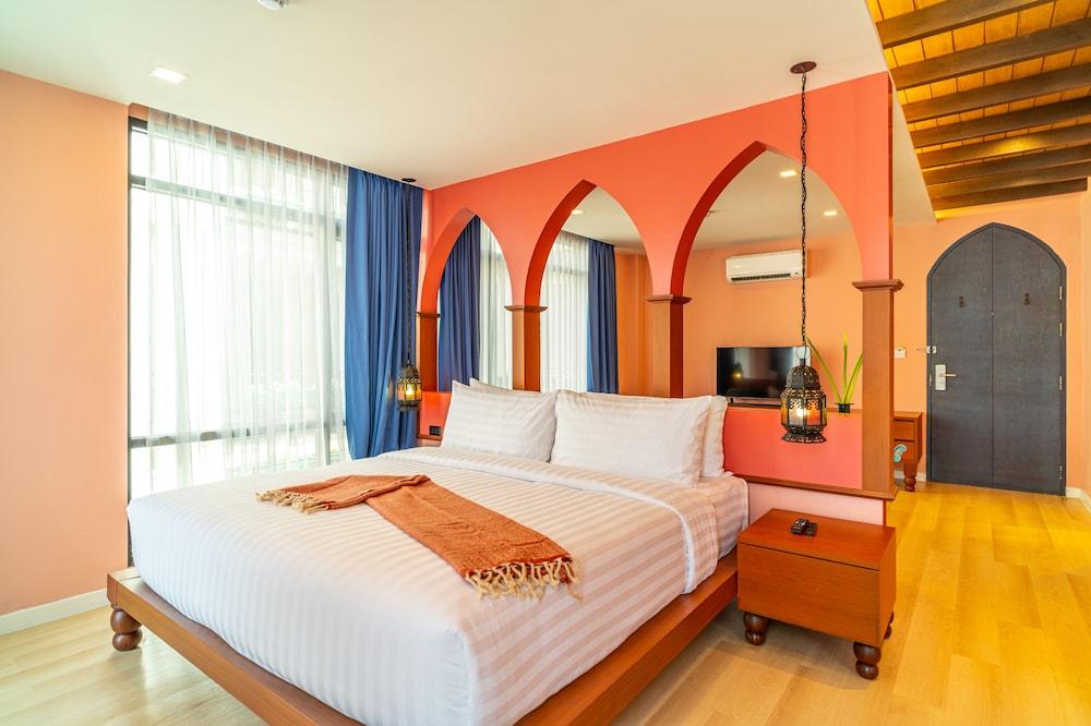 Amber Boutique Silom Room Type - Deluxe Room