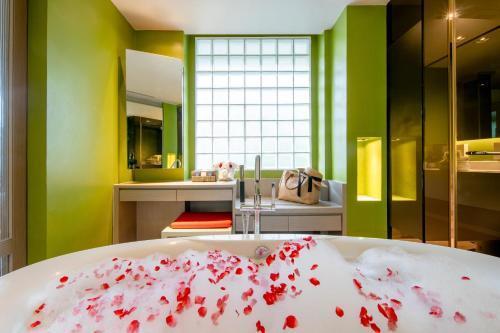 The Yama Hotel Phuket - Tap to explore photos