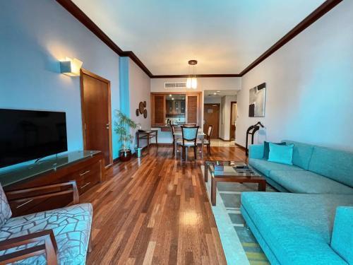 Flora Creek Deluxe Hotel Apartments Dubai Room Type - One Bedroom Privilege Creek Side (12th floor) 