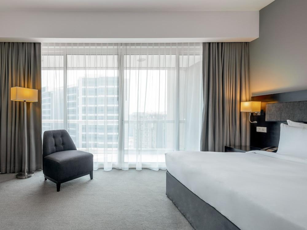 Flora Creek Deluxe Hotel Apartments Dubai Room Type - Apartment, 1 Bedroom, City View