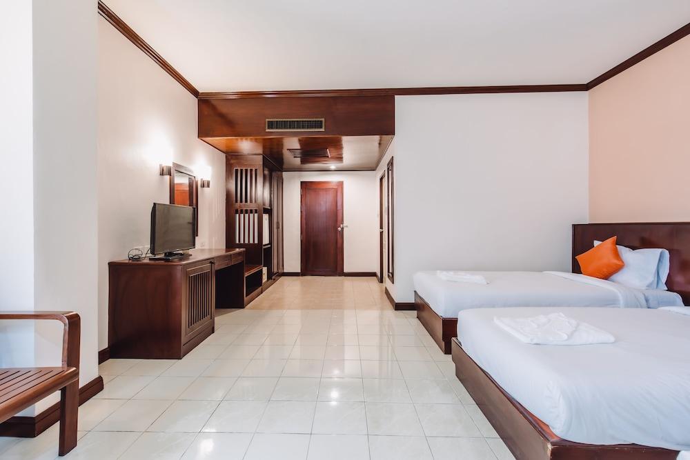 Bauman Ville Hotel Room Type - Budget Family Room