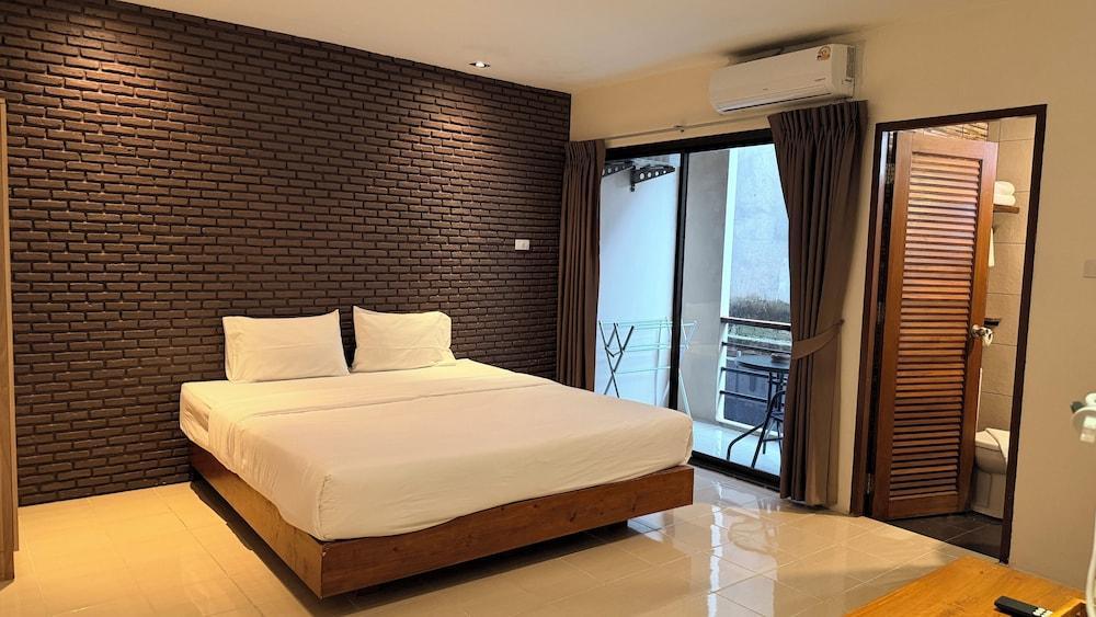Dfeel House Room Type - Superior Double Room