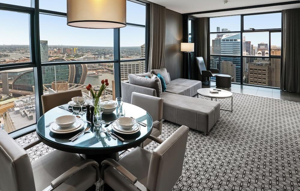 Fraser Suites Sydney - Tap to explore photos