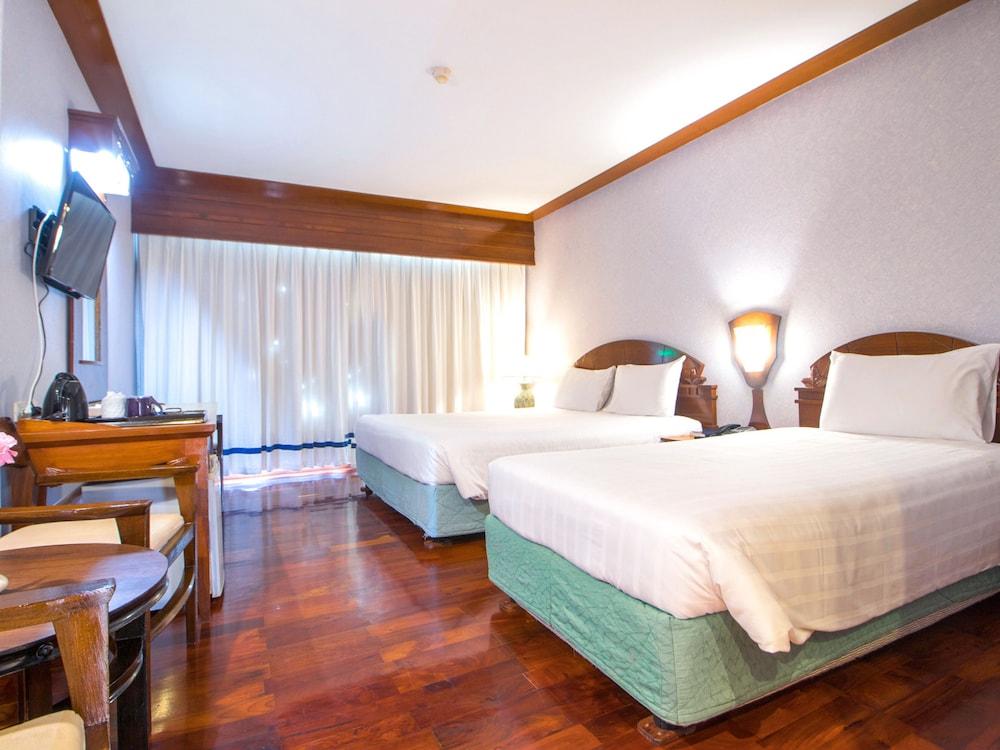 Garden Sea View Resort Room Type - Chalet Bungalow