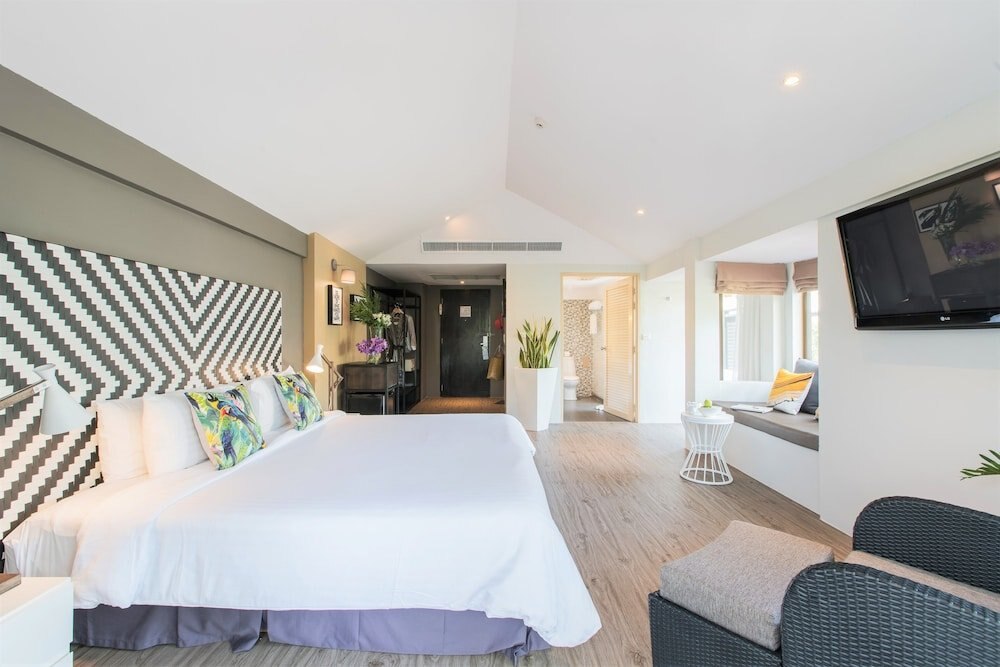 Burasari Phuket Room Type - The Mood Suite