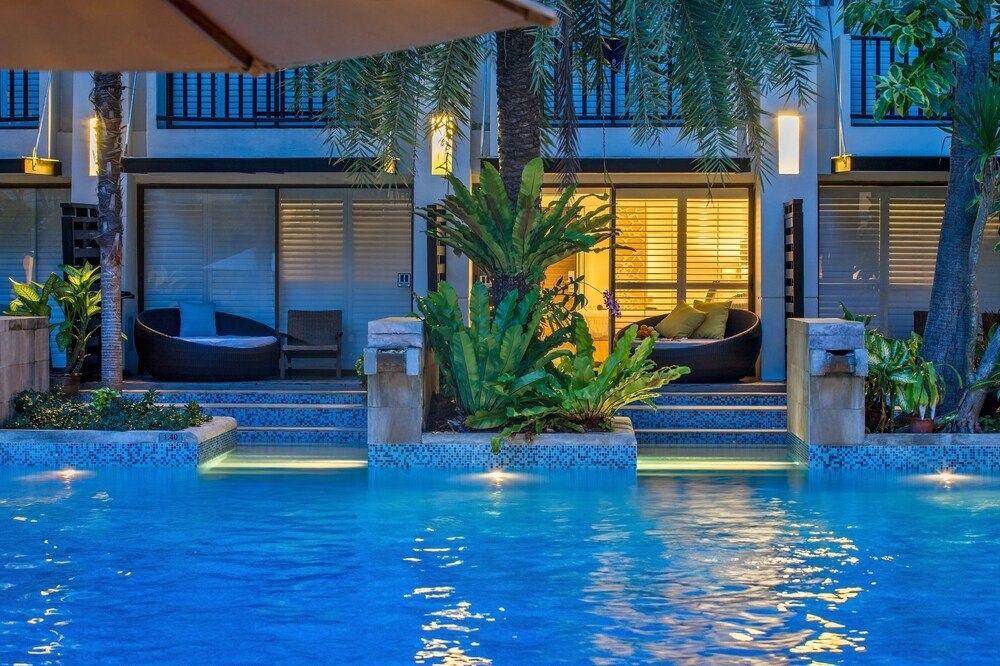 Burasari Phuket Room Type - Premier Pool Access