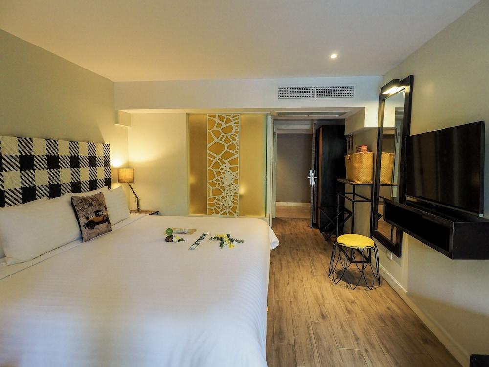 Burasari Phuket Room Type - Premier Room