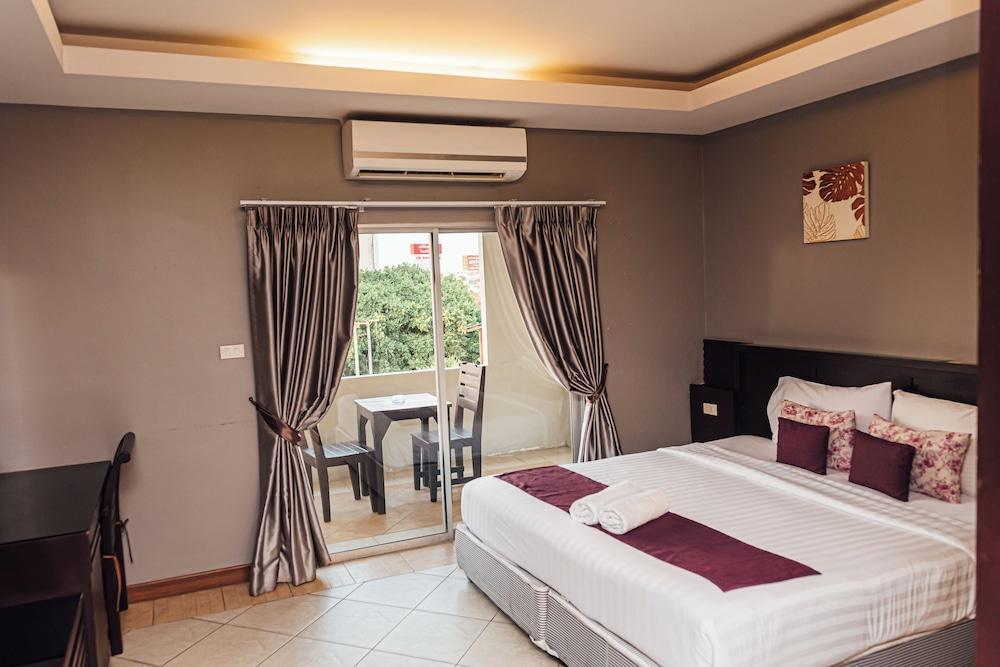 Gazebo Resort Pattaya - Tap to explore photos