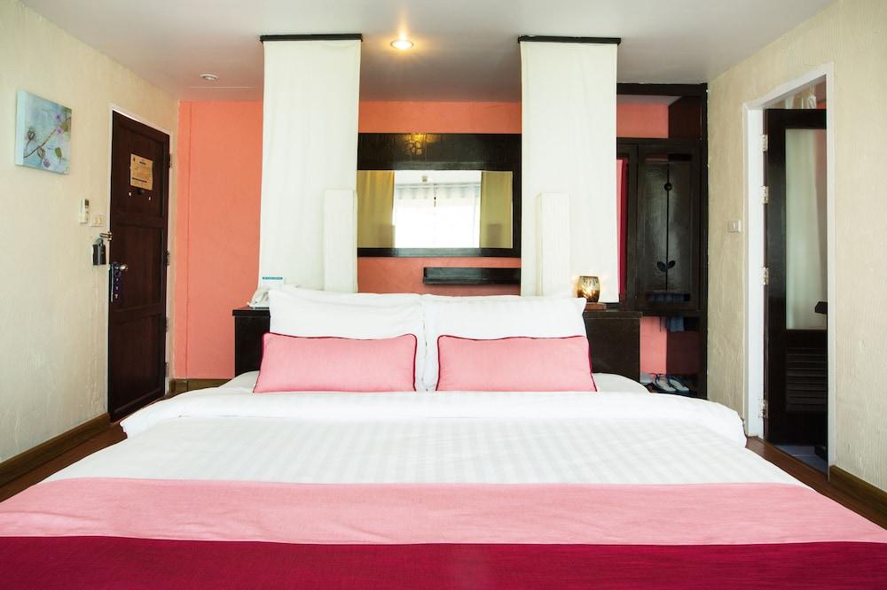 Vacation Village Phra Nang Inn Room Type - Premier Room, Sea View