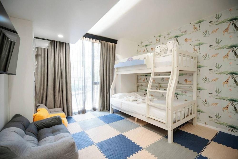 Arcadia Suites Bangkok Room Type - KIDS SUITES