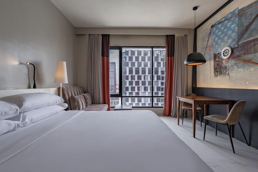 Siam@Siam Design Hotel Bangkok Room Type - Deluxe Corner 1 King