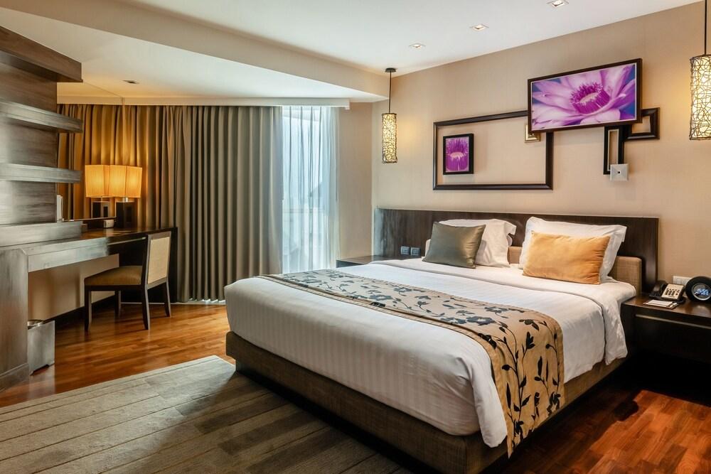 A-One Pattaya Beach Resort Room Type - Deluxe Double Bed Room