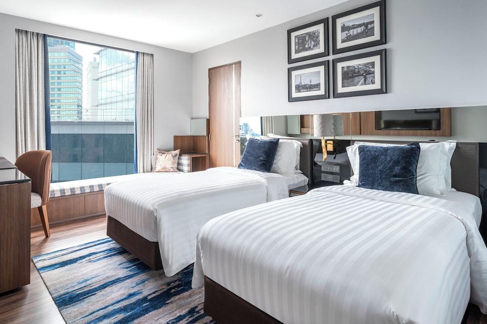 Montraj Continent Sukhumvit Bangkok Room Type - Continent Twin