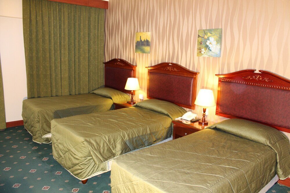 Mount Royal Hotel Deira Room Type - Triple Room