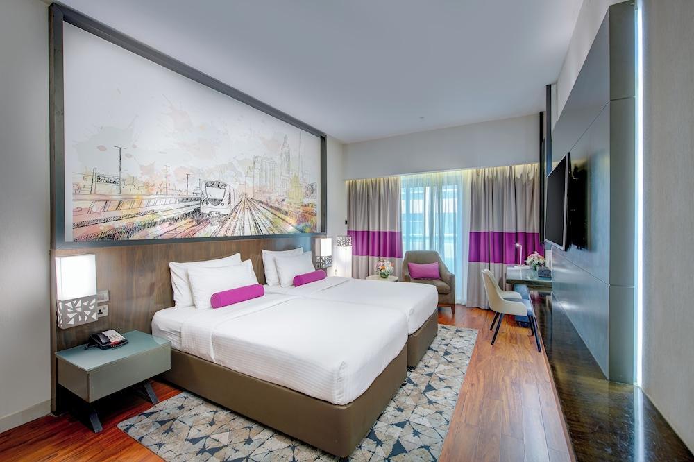 Howard Johnson Plaza by Wyndham, Dubai Deira Room Type - Deluxe Twin Room