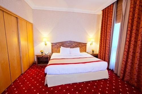 Capitol Hotel Room Type - Standard Double Room