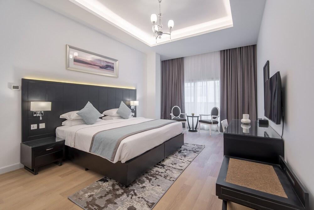 Rose Garden Hotel Apartments Barsha Room Type - Premium Studio Apartment with balcony