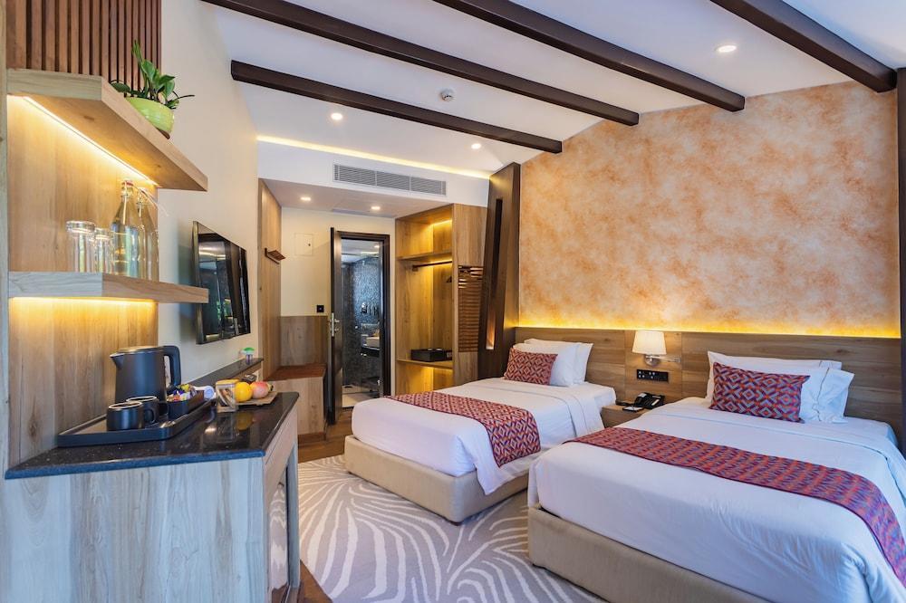 Fish Tail Lodge Room Type - PREMIUM ROOM