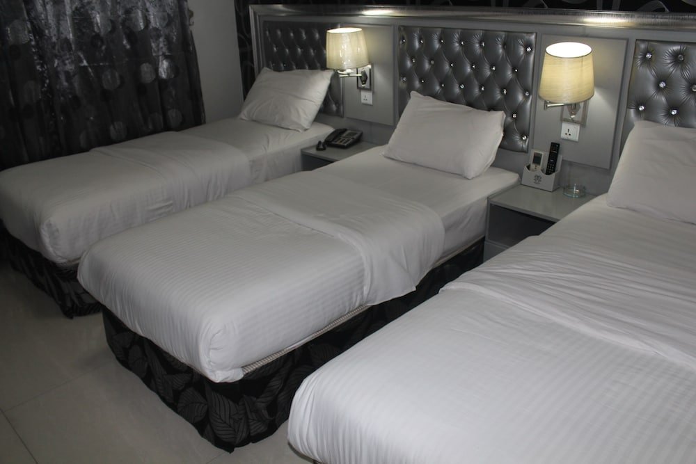 White Fort Hotel Deira Room Type - Triple Room