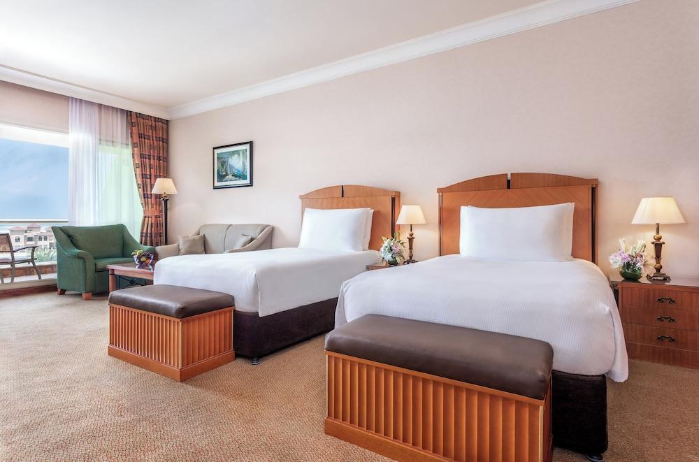 Al Raha Beach Resort and Spa Room Type - Gulf View Room Twin