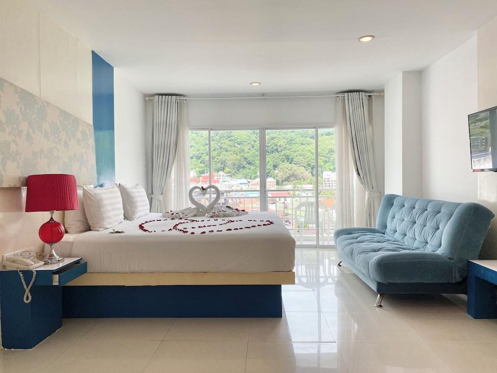 Patong Platinums - Tap to explore photos