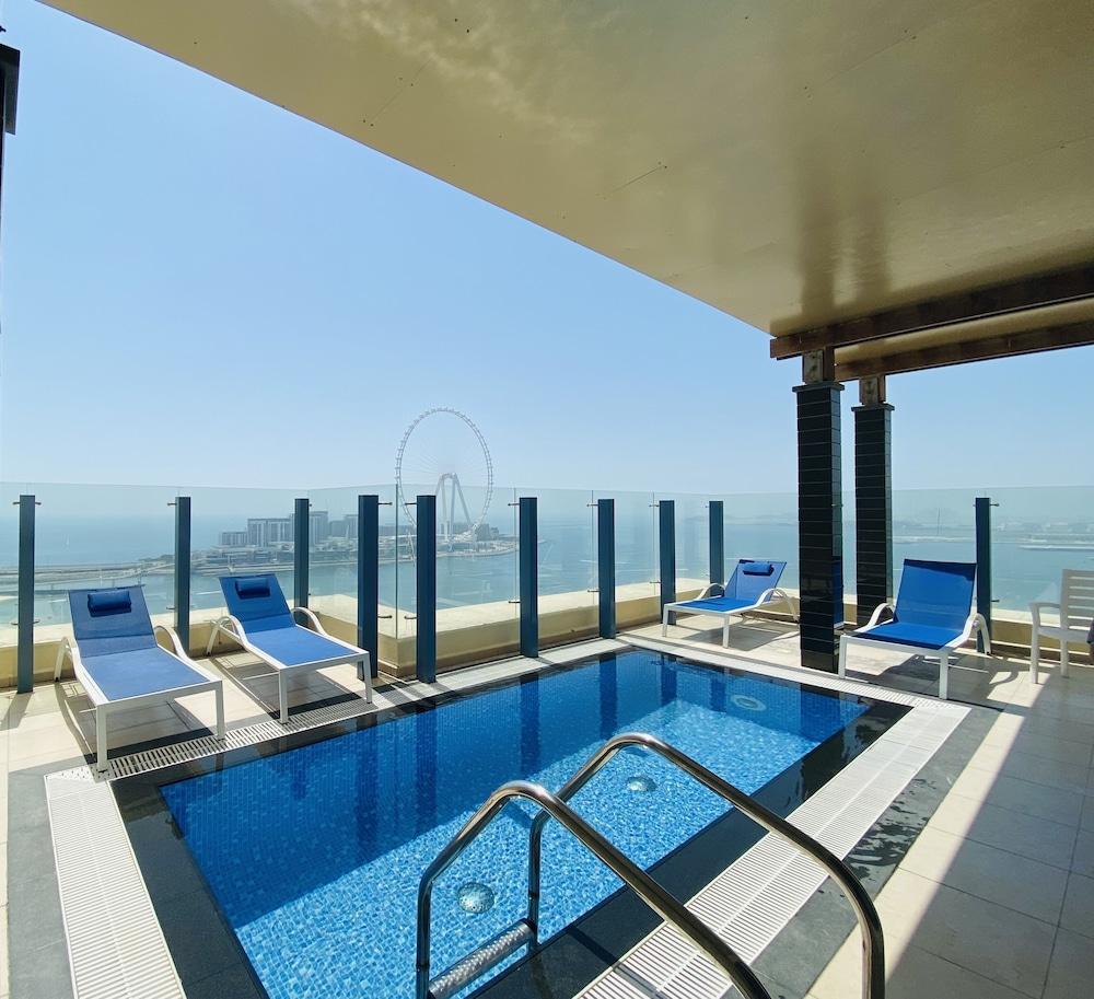 Roda Amwaj Suites Room Type - 3 Bedroom with Private Pool