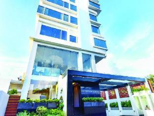 Fair View Hotel Colombo - Tap to explore photos