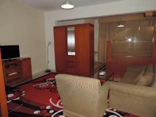 Al Raien Hotel Apartment - Tap to explore photos