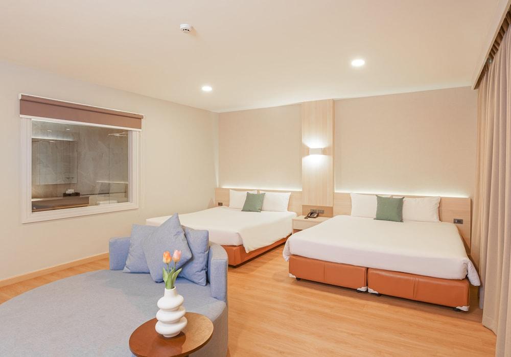 Mike Garden Resort Room Type - Executive Suite Mike Garden Resort Room Type - Executive Suite