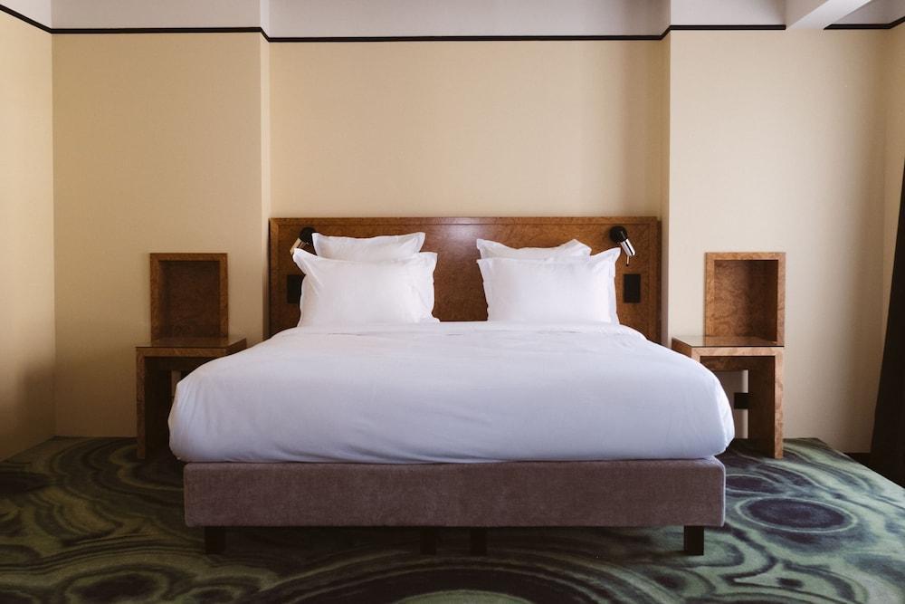 1K Paris Room Type - Deluxe Double or Twin Room, Courtyard View 1K Paris Room Type - Deluxe Double or Twin Room, Courtyard View