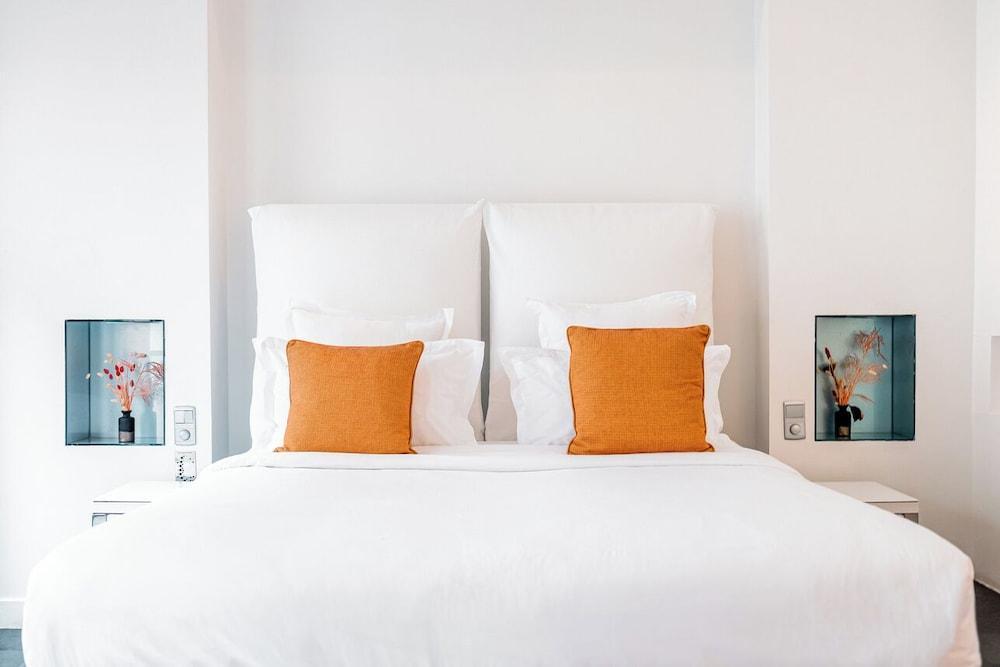 1K Paris Room Type - Junior Double or Twin Room, Courtyard View