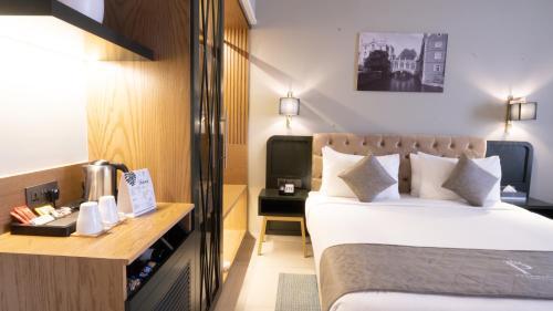 President Hotel Bur Dubai - Tap to explore photos