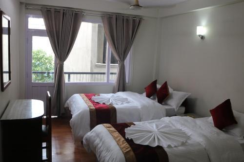 Om Tara Guest House