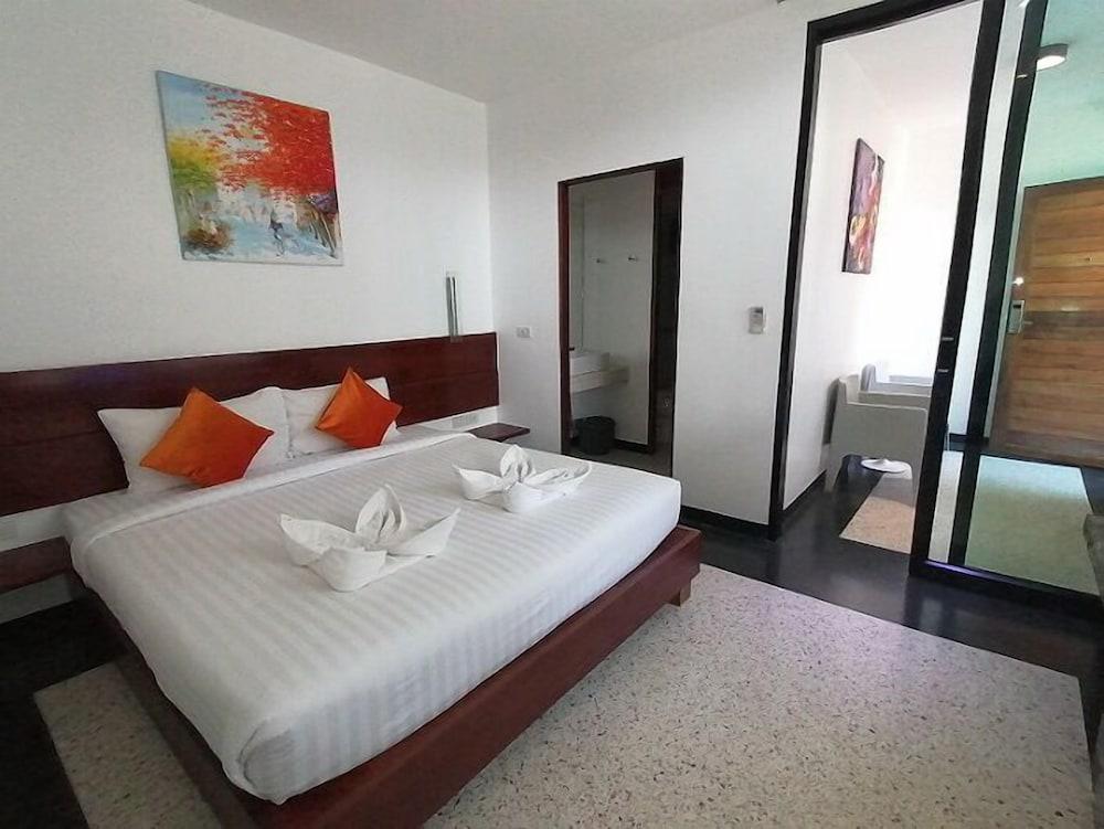 Green View Village Resort Room Type - Budget Double