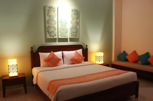 Krabi Front Bay Resort - Tap to explore photos