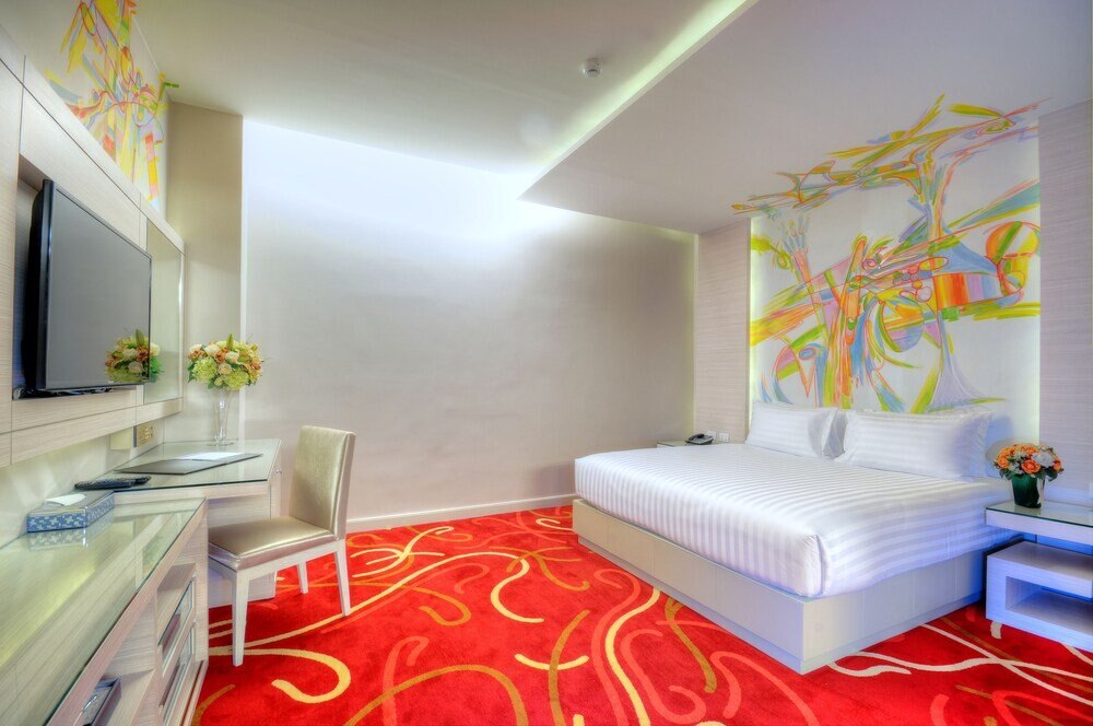 One One Bangkok  Room Type - Junior Suite Room (No Window)