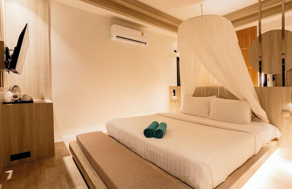 Tonsai Bay Resort Room Type - Grand Cottage