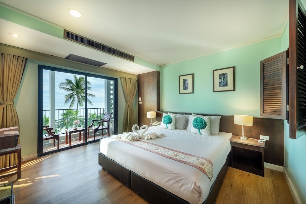 The Jomtien Twelve Room Type - Deluxe Seaview