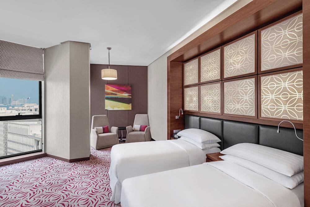 Amari Doha Room Type - Deluxe Room, 2 Twin Beds, Smoking