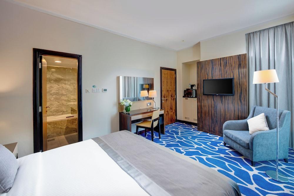 Hawthorn Suites By Wyndham Room Type - 1 King Bed, One Bedroom Suite, City View Hawthorn Suites By Wyndham Room Type - 1 King Bed, One Bedroom Suite, City View