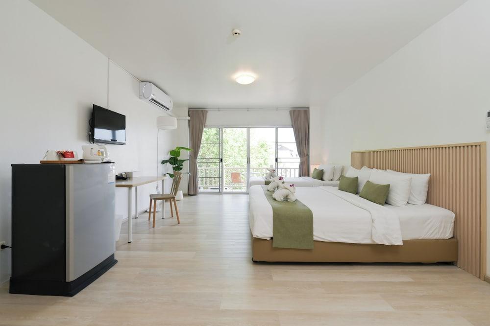 Little Home Ao Nang Room Type - Superior Triple Room