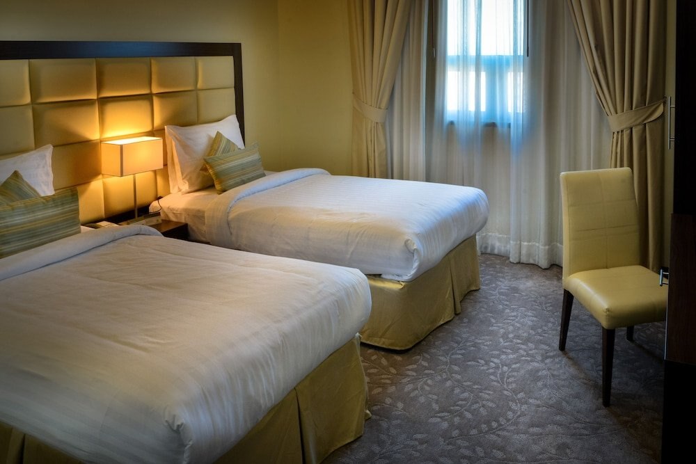 Golden Ocean Hotel Room Type - Golden Suite