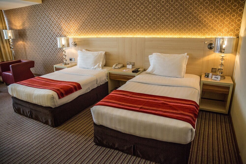 Saffron Boutique Hotel Room Type - Deluxe Room