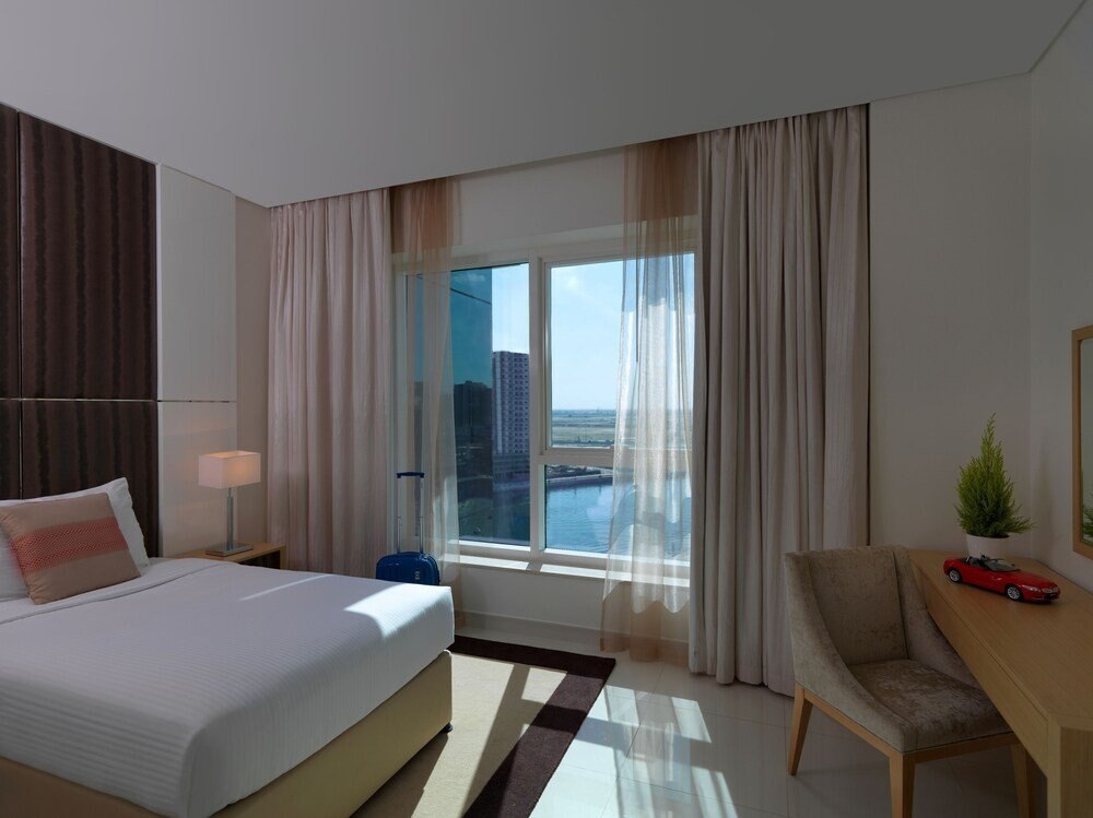 DAMAC Maison Canal Views Room Type - Deluxe Room with kitchenette - Canal View DAMAC Maison Canal Views Room Type - Deluxe Room with kitchenette - Canal View