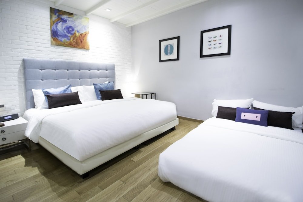 Hotel NuVe Heritage - A Boutique Hotel Room Type - Premier King no window, with Sofa bed