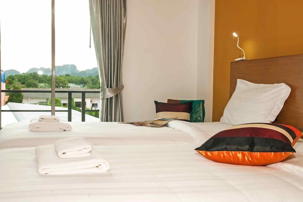 Krabi Cinta House - Tap to explore photos