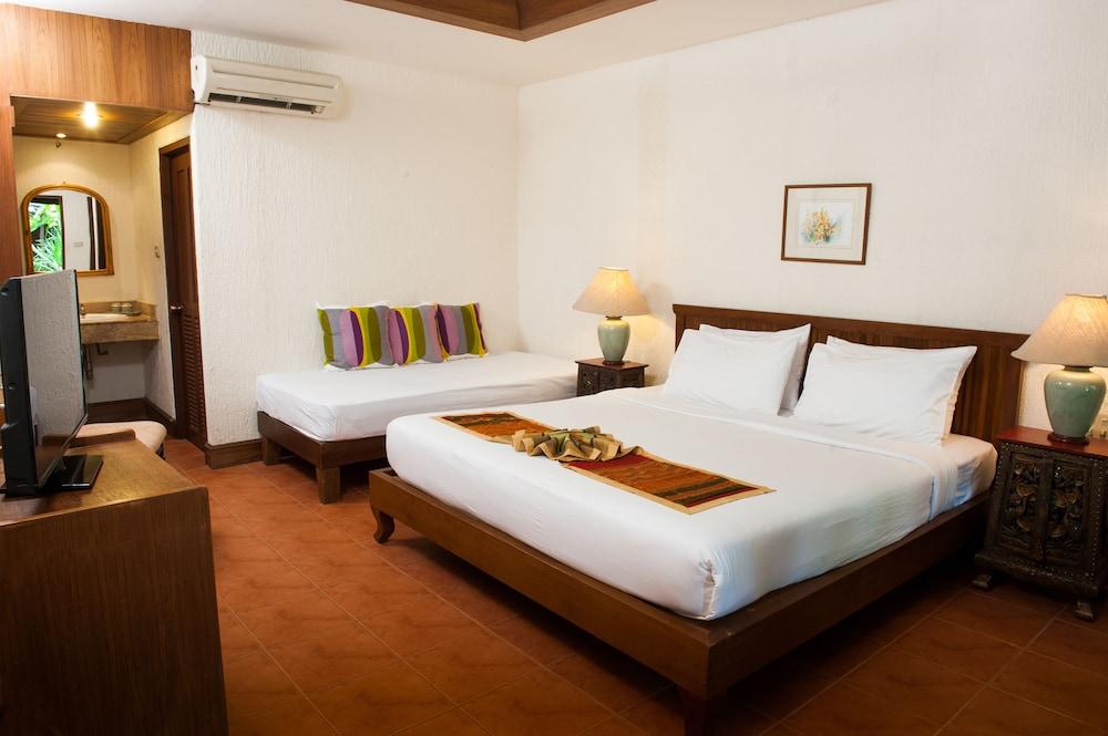 Montien House Chaweng Beach Resort Room Type - Superior Room, Garden View Montien House Chaweng Beach Resort Room Type - Superior Room, Garden View