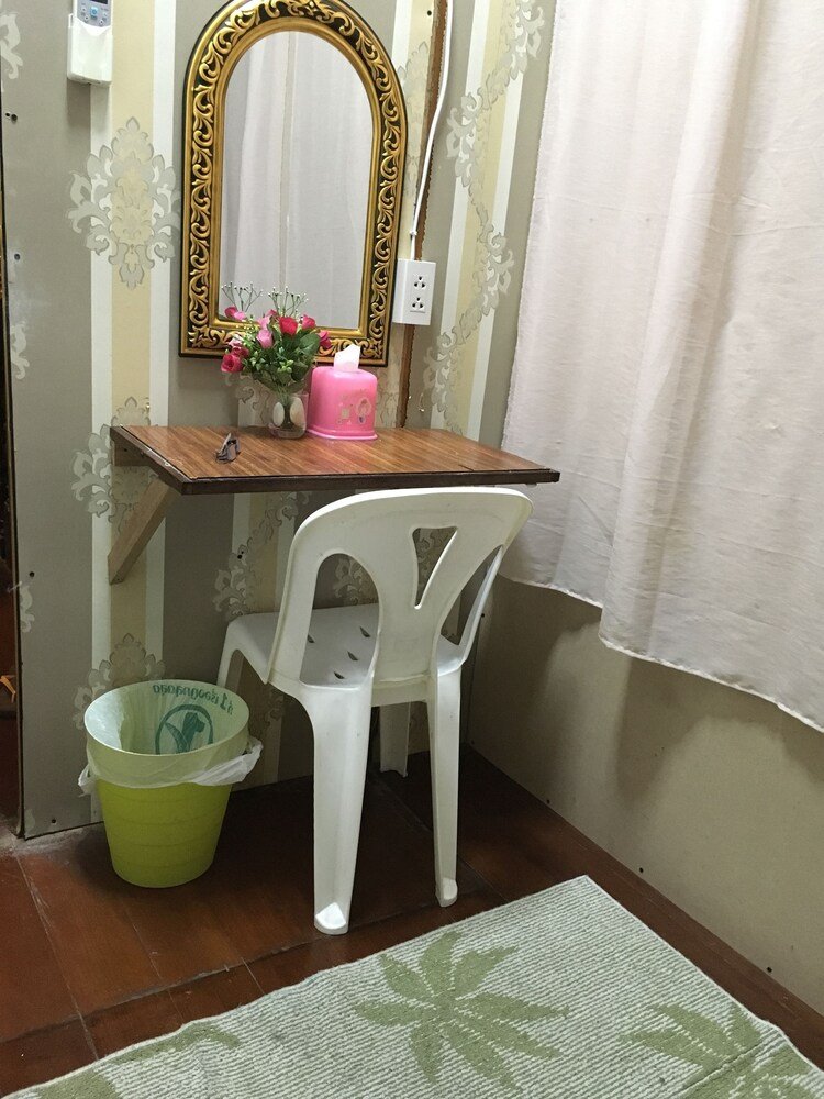 Hostel 24 - Sukhumvit Room Type - Family room with shared bathroom